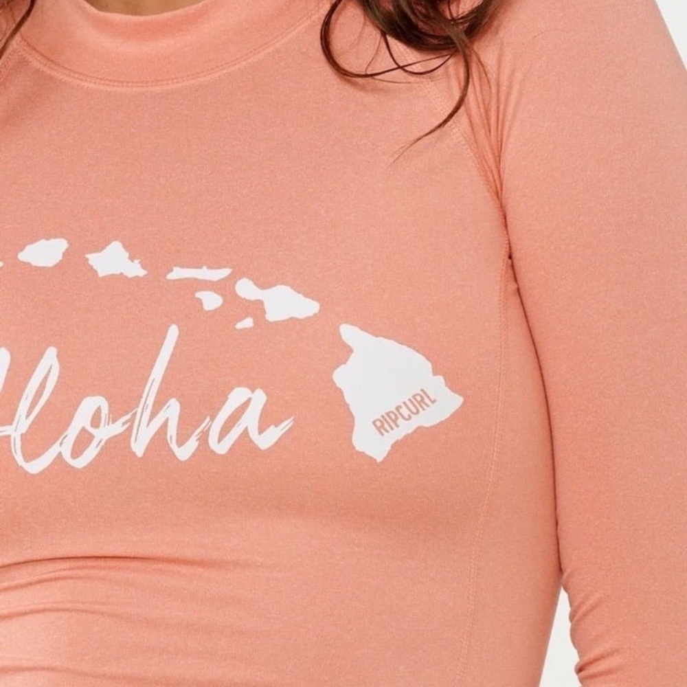Rip Curl Island Relaxed Long Sleeve Rash Guard, S - Picture 11 of 12
